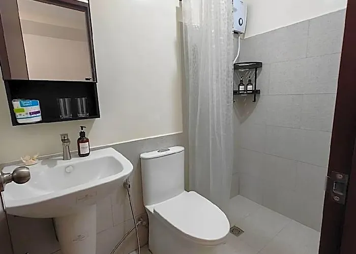 Hotel Unit With And Mountain Views Of